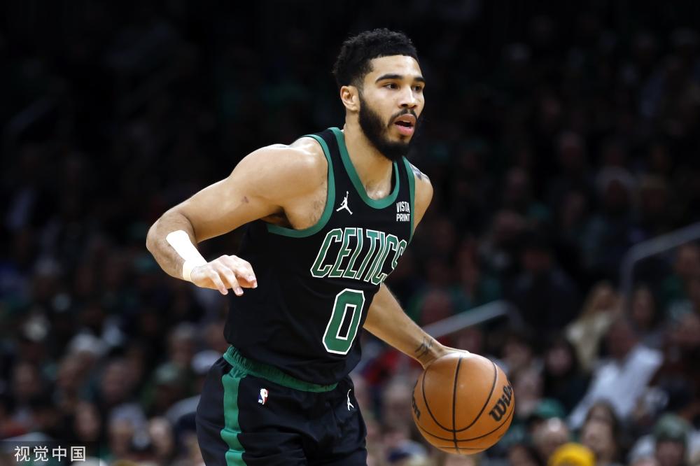 他都坚持遵 他都坚持遵