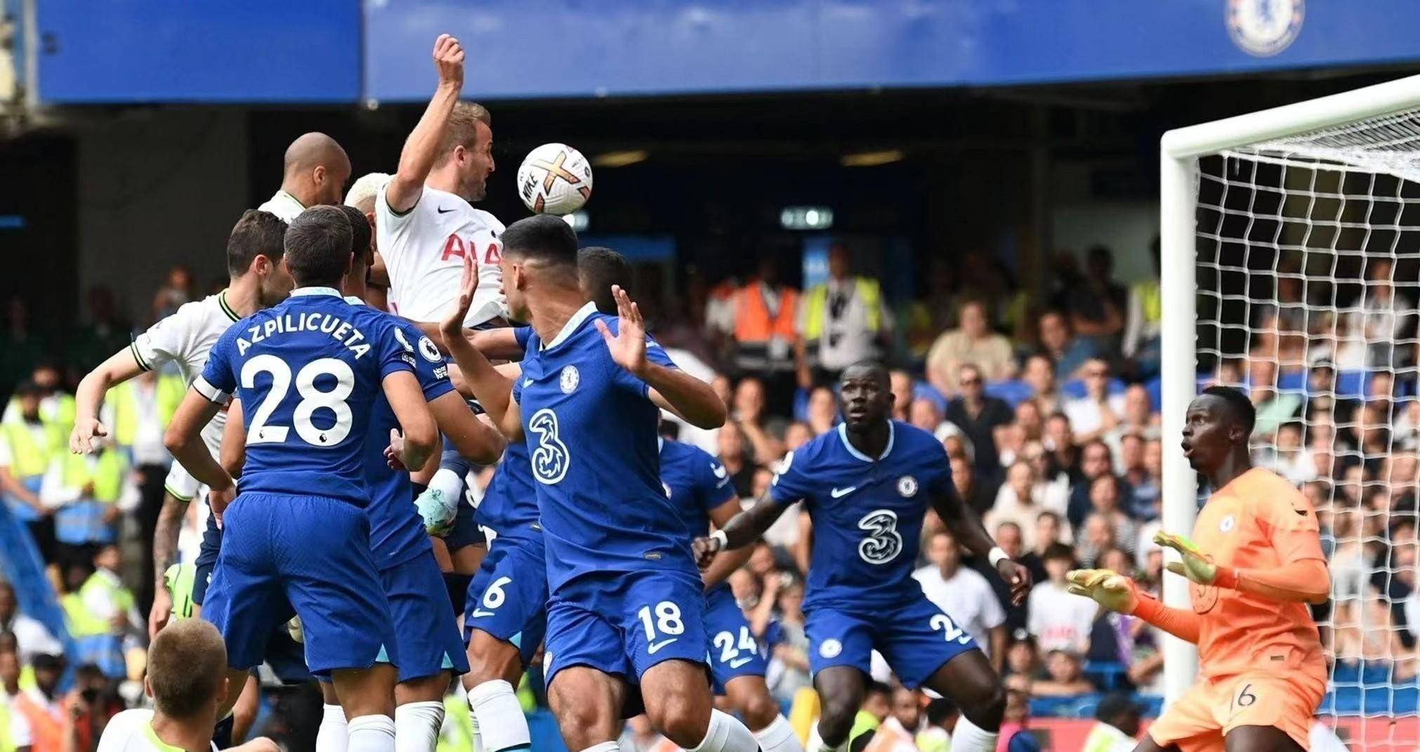 任边后卫 任边后卫