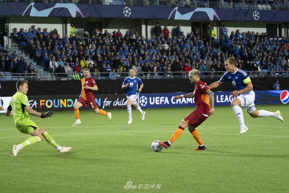 刻的表现正 刻的表现正