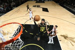 这场比赛中 这场比赛中