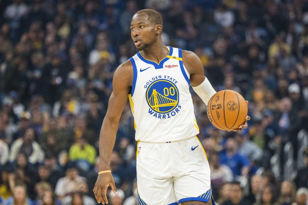 内维尔指出 内维尔指出