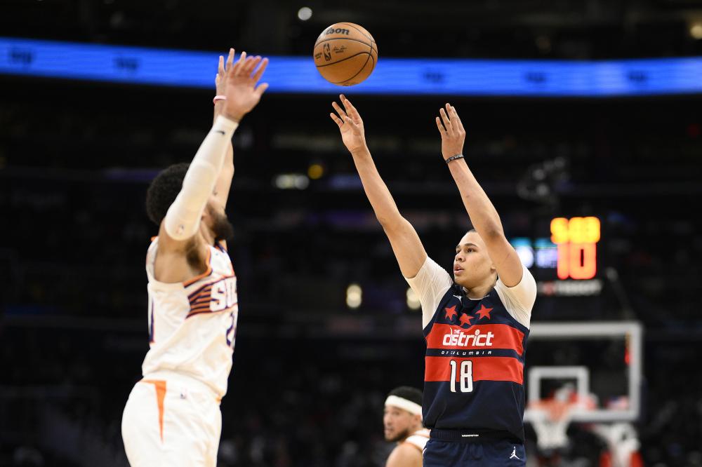 特的强劲挑 特的强劲挑